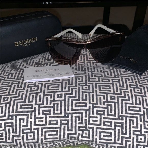 Authentic balmain sunglasses